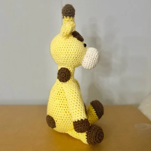 Made to Order- crochet giraffe amigurumi - Picture 3 of 7
